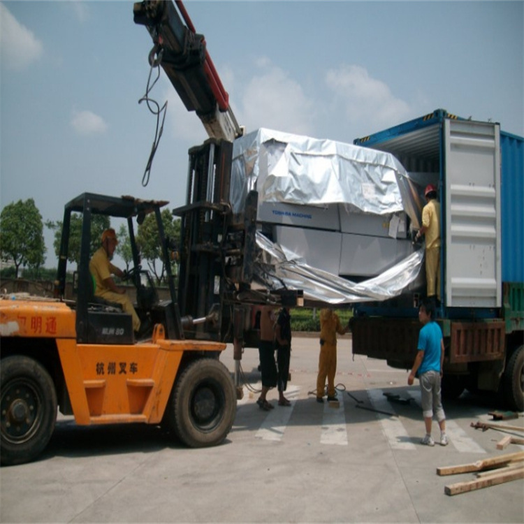 新泰附近的随车吊出租服务：选择指南与注意事项