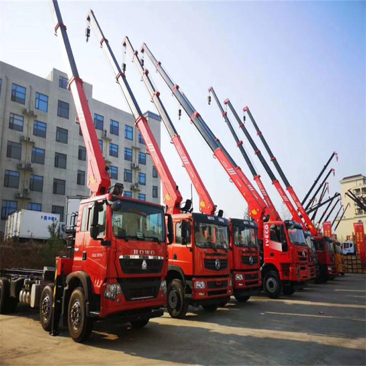 新泰租专业吊车电话