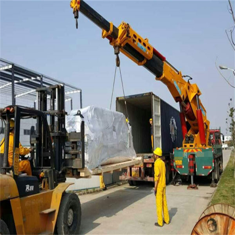 新泰专业随车吊出租电话