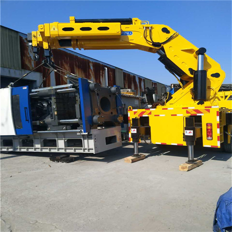 新泰大吨位折臂吊出租