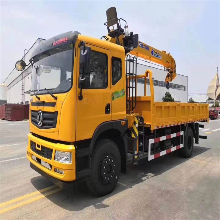 新泰附近找一辆随车吊出租