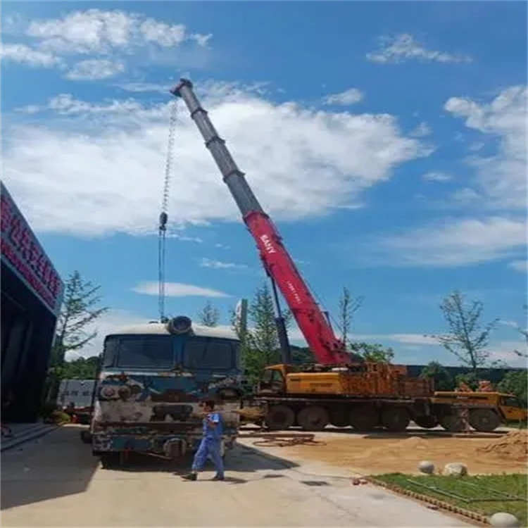 新泰吊车出租｜16吨汽车吊｜工地吊装/设备吊运｜灵活调度_专业团队