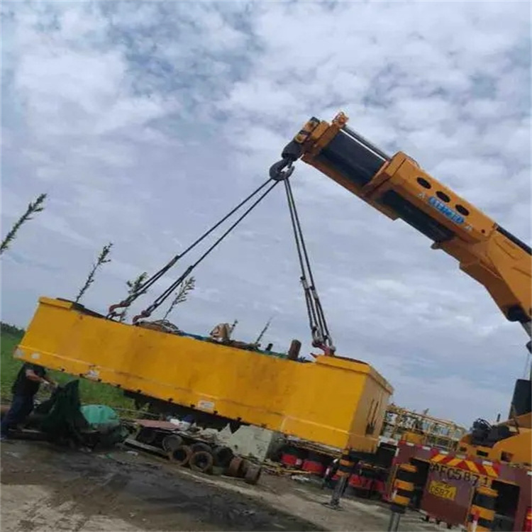 新泰随车吊吊集装箱怎么吊