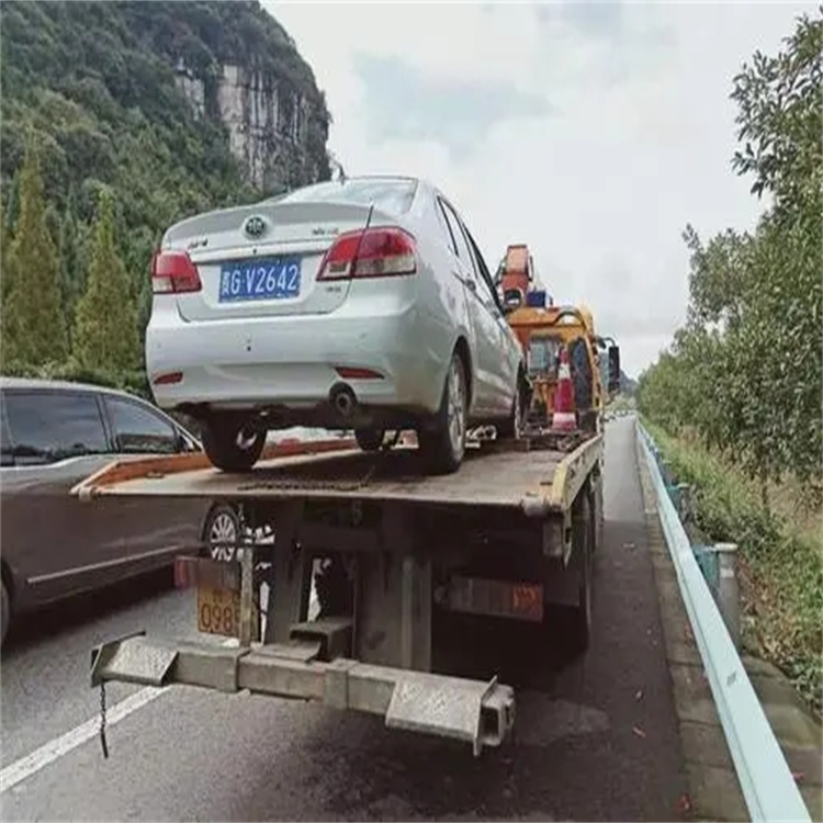 新泰吊车吊小车正确部位